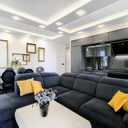 About Art Apartments - Sikorskiego Breslavia Esterno foto